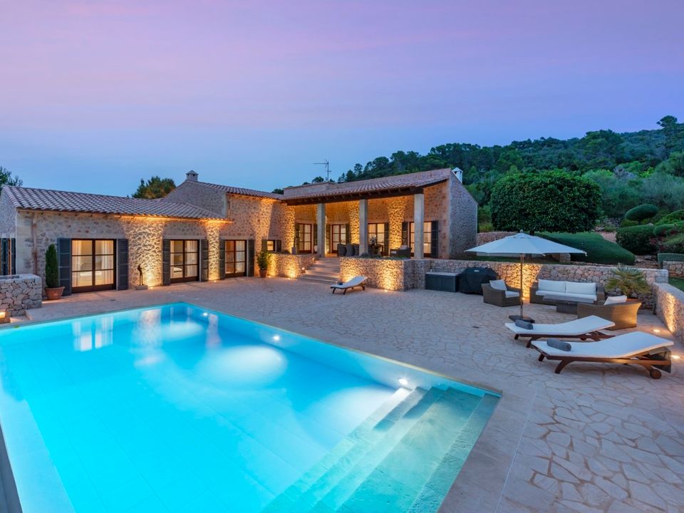 Country houses for sale in Spain