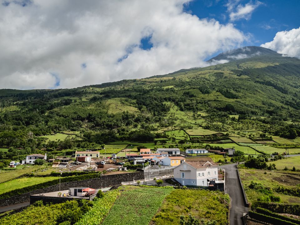 Properties for sale in Pico, Azores Kyero