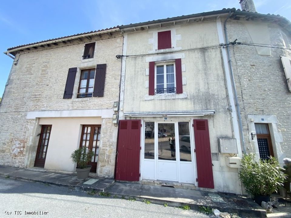 Properties for sale in ChampagneMouton, Charente Kyero