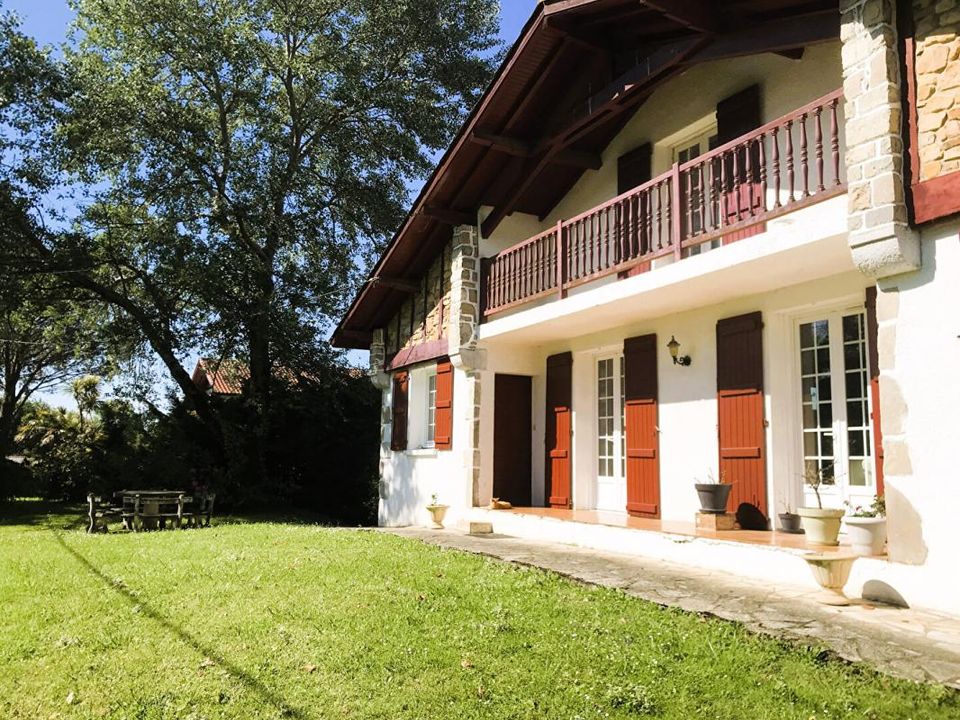 Вилла в Arbouet-Sussaute, Pyrenees-Atlantiques - фотография 3