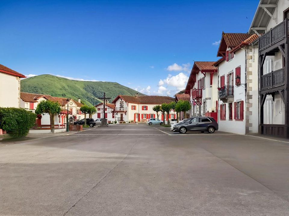 Вилла в Saint-Palais, Pyrenees-Atlantiques - фотография 5