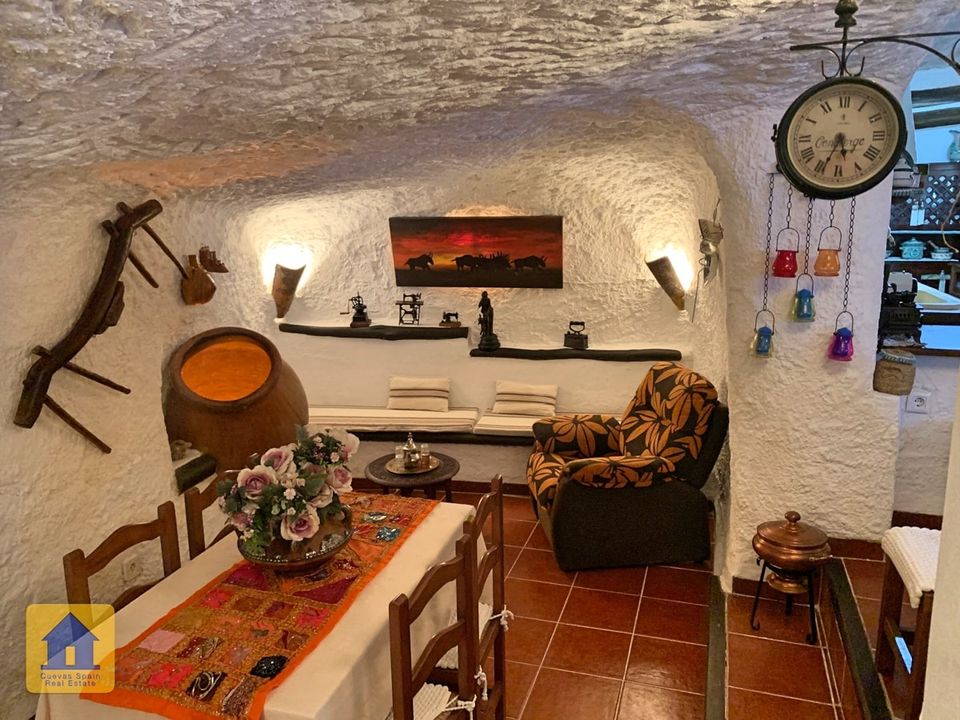 Cave house for sale in Galera, Granada province € 80,000 Ref