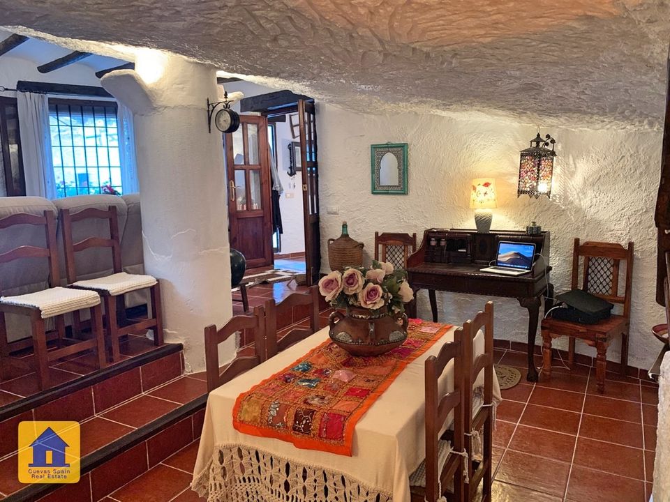 Cave house for sale in Galera, Granada province € 80,000 Ref 6786145