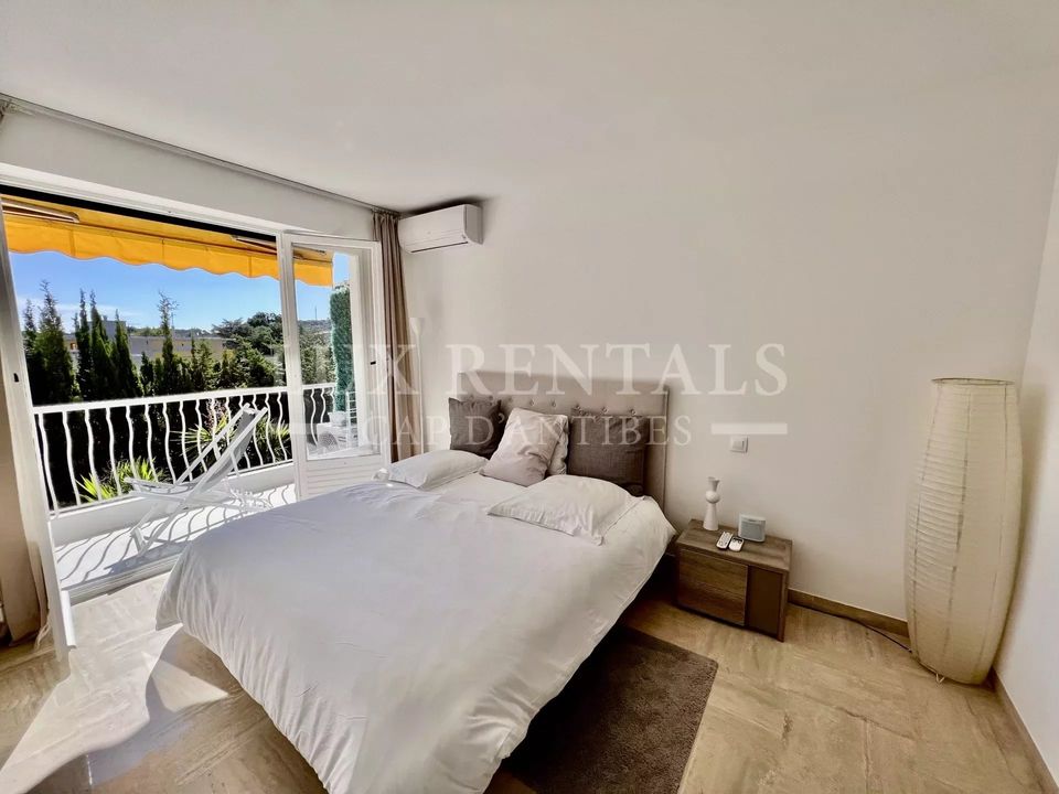 Apartment to rent in JuanlesPins, AlpesMaritimes from € 1,000 per