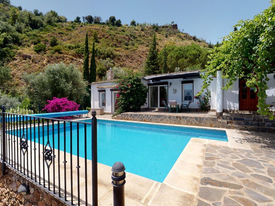 Properties for sale in Orgiva, Granada province Kyero