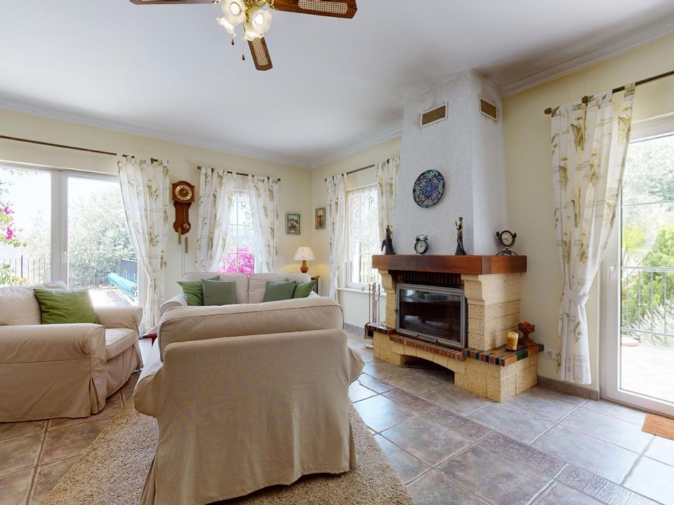 Properties for sale in Orgiva, Granada province Kyero