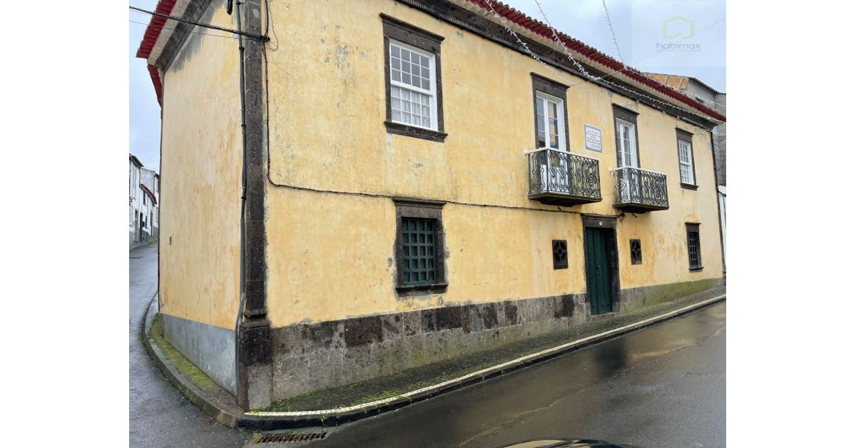 Villa for sale in Lagoa, Sao Miguel € 359,900 Ref 14007467