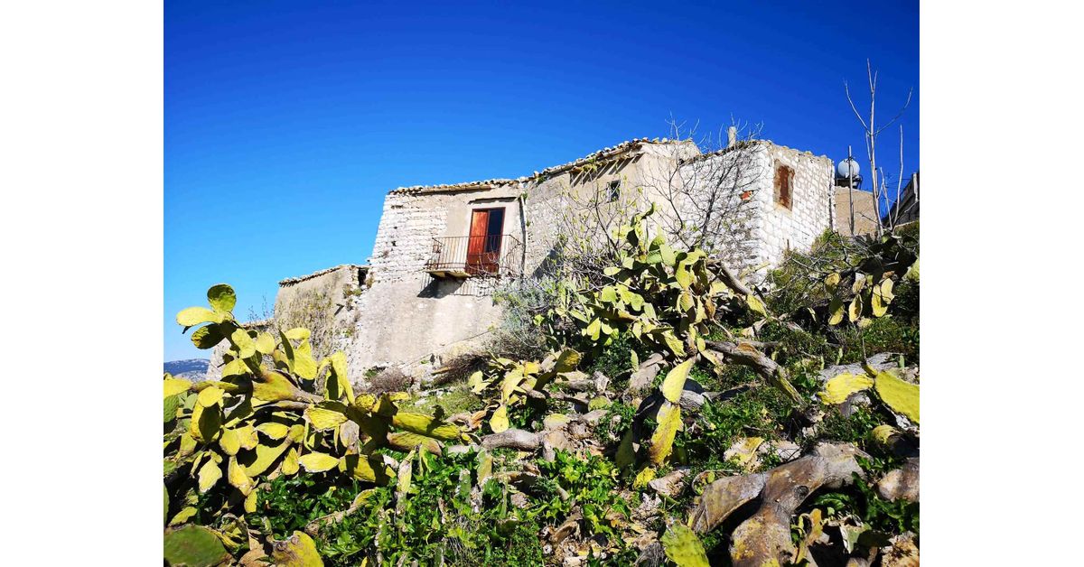 Country house for sale in Giuliana € 45,000 Ref 14066468