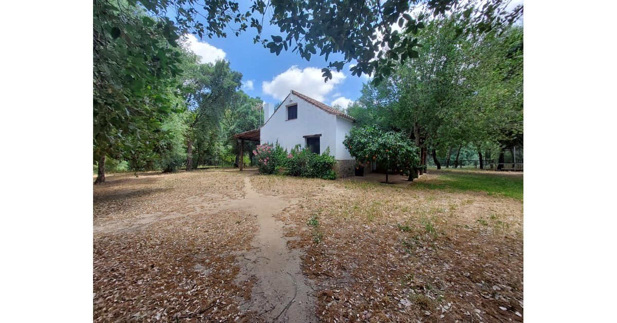 Country house for sale in Jimena De La Frontera, Cadiz province €