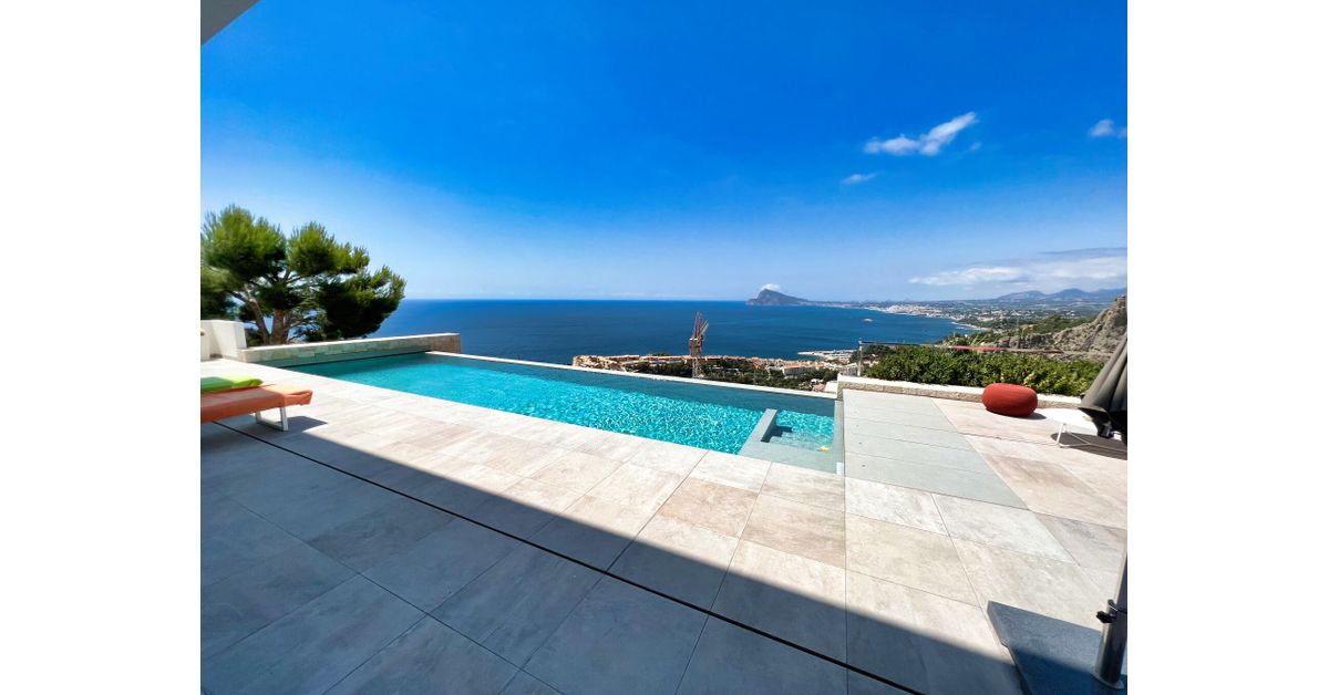 Villa for sale in Altea, Alicante province € 2,950,000 Ref