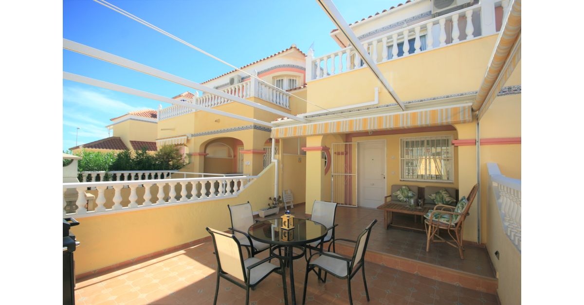 Town house for sale in Cabo Roig, Alicante province € 139,950 Ref