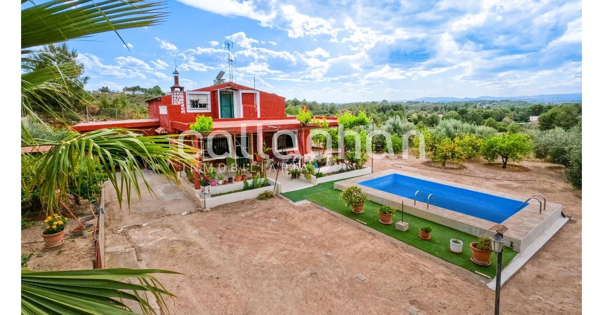 Villa for sale in Montserrat, Valencia province € 165,000 Ref