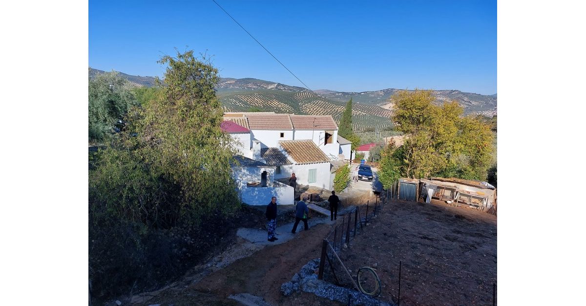 Country house for sale in Iznajar, Cordoba province € 85,000 Ref